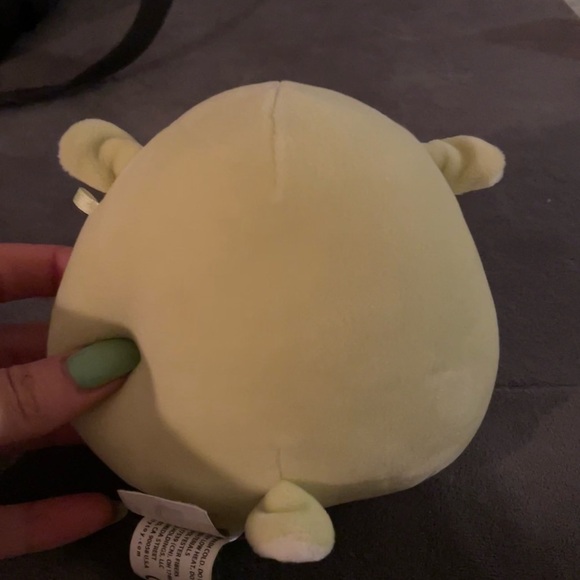 Squishmallow rare Addison the lamb - Picture 2 of 2